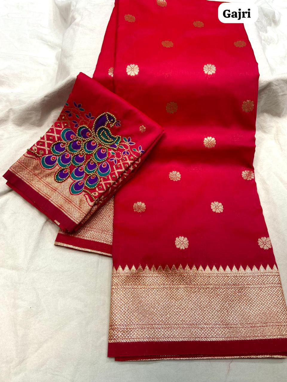 Red-Paithani-Small Butta-Banarasi Silk Saree