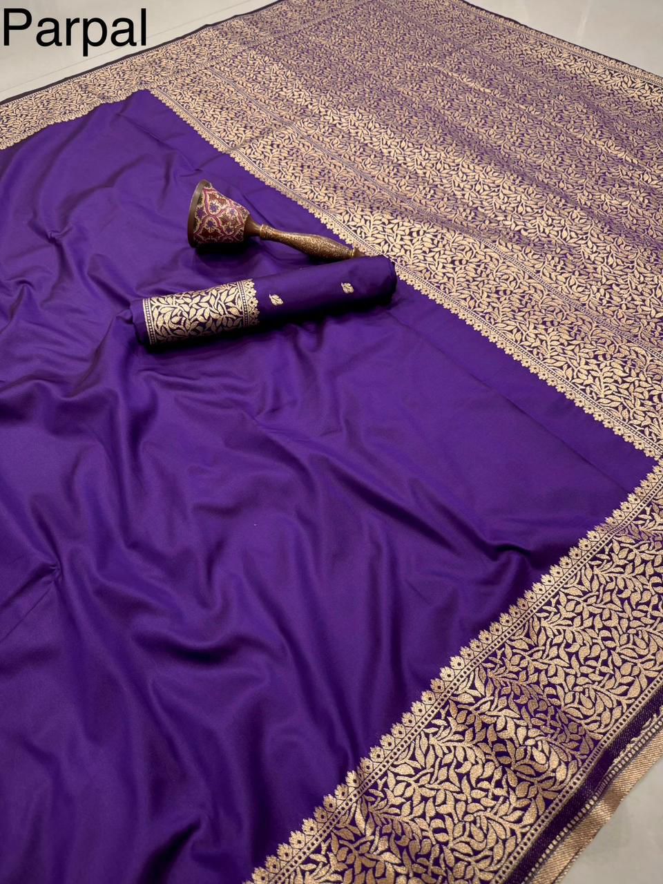 Purple-Weaving Pallu-Banarasi Silk Saree