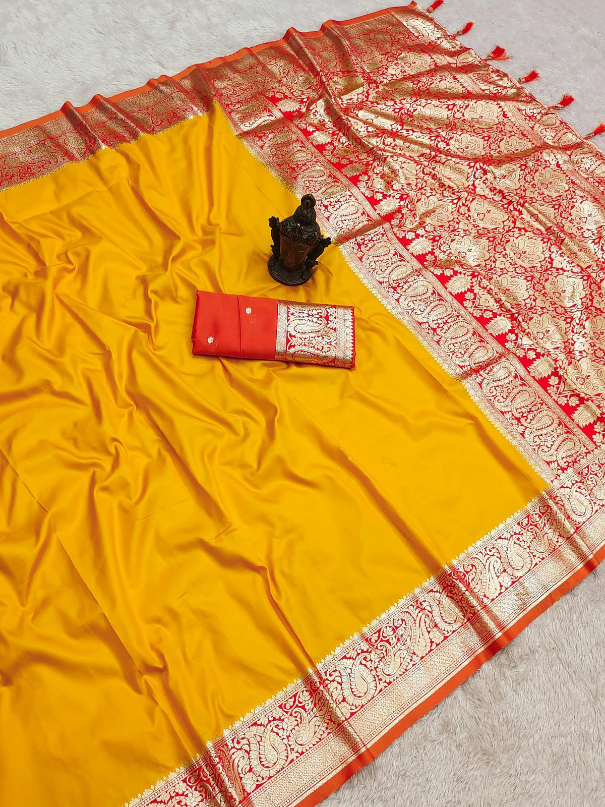 Yellow n Red-Contrast Pallu-Banarasi Silk Saree
