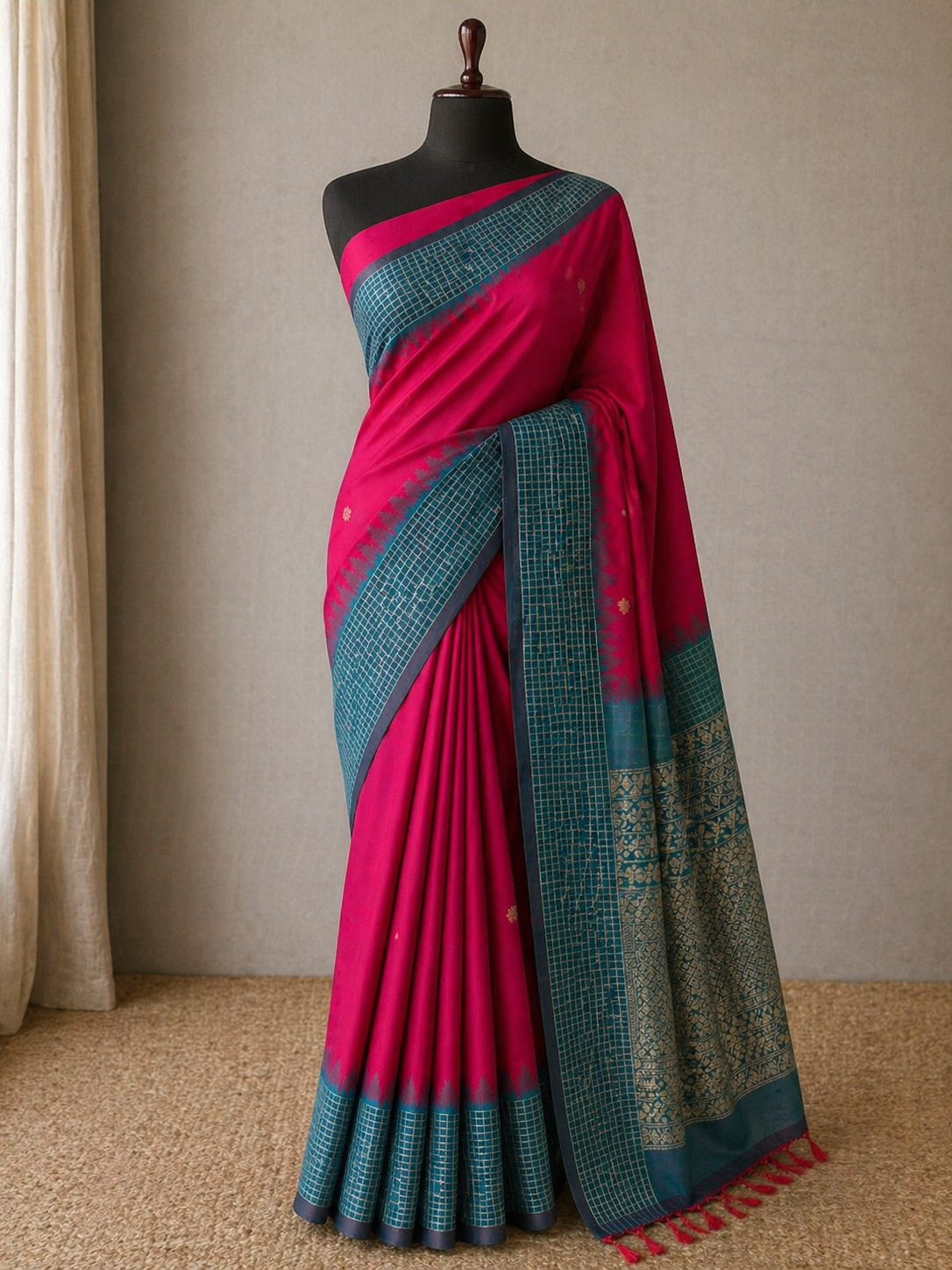 Red n Rama Green-Checks Border-Kanchivaram Silk Saree