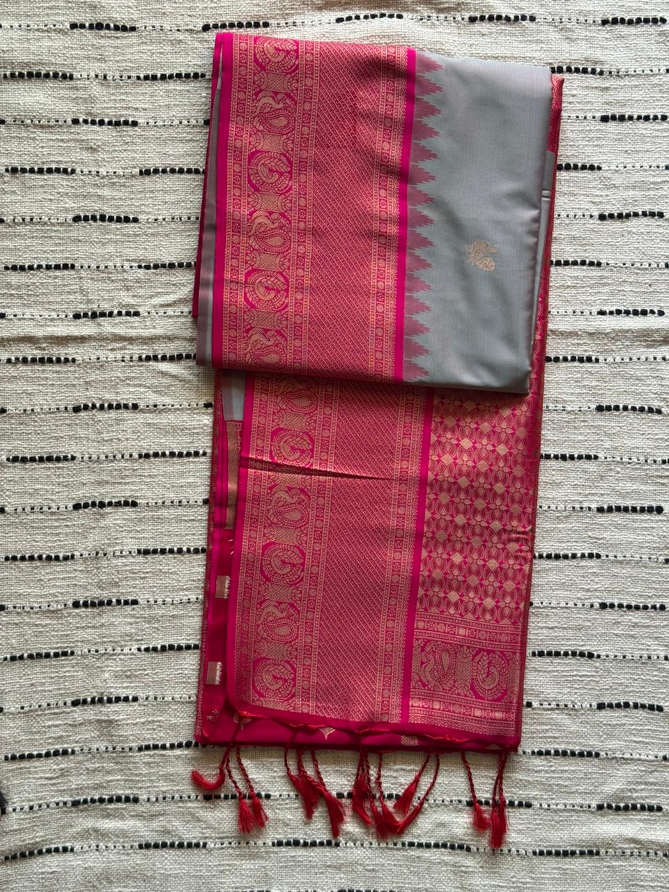 Grey n Pink-Butta Design-Kanchivaram Soft Silk Saree