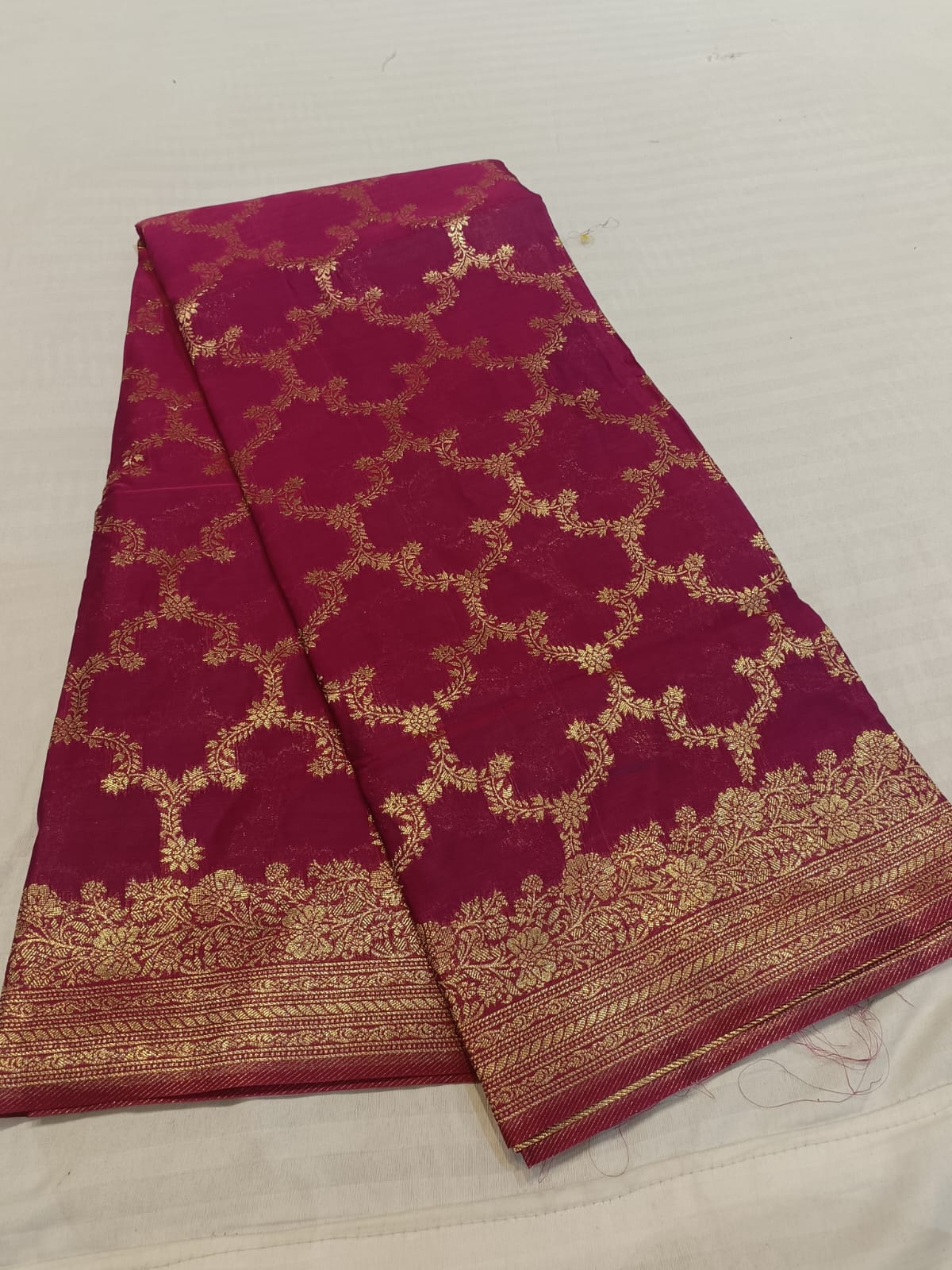 Pink-Thread Weaving-Banaras Tissue Saree