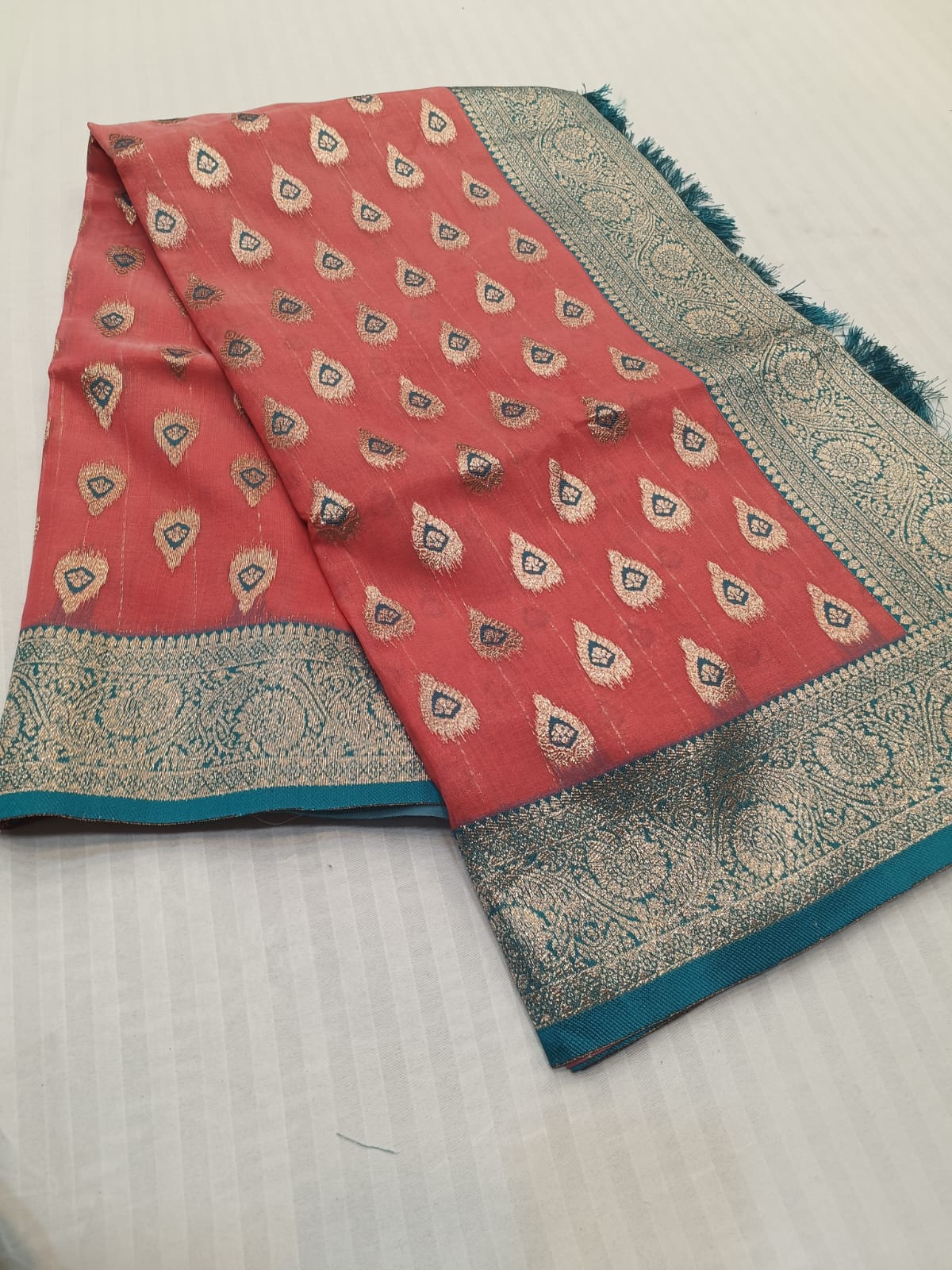 Pink n Green-Butta Design-Banarasi Semi Silk Saree