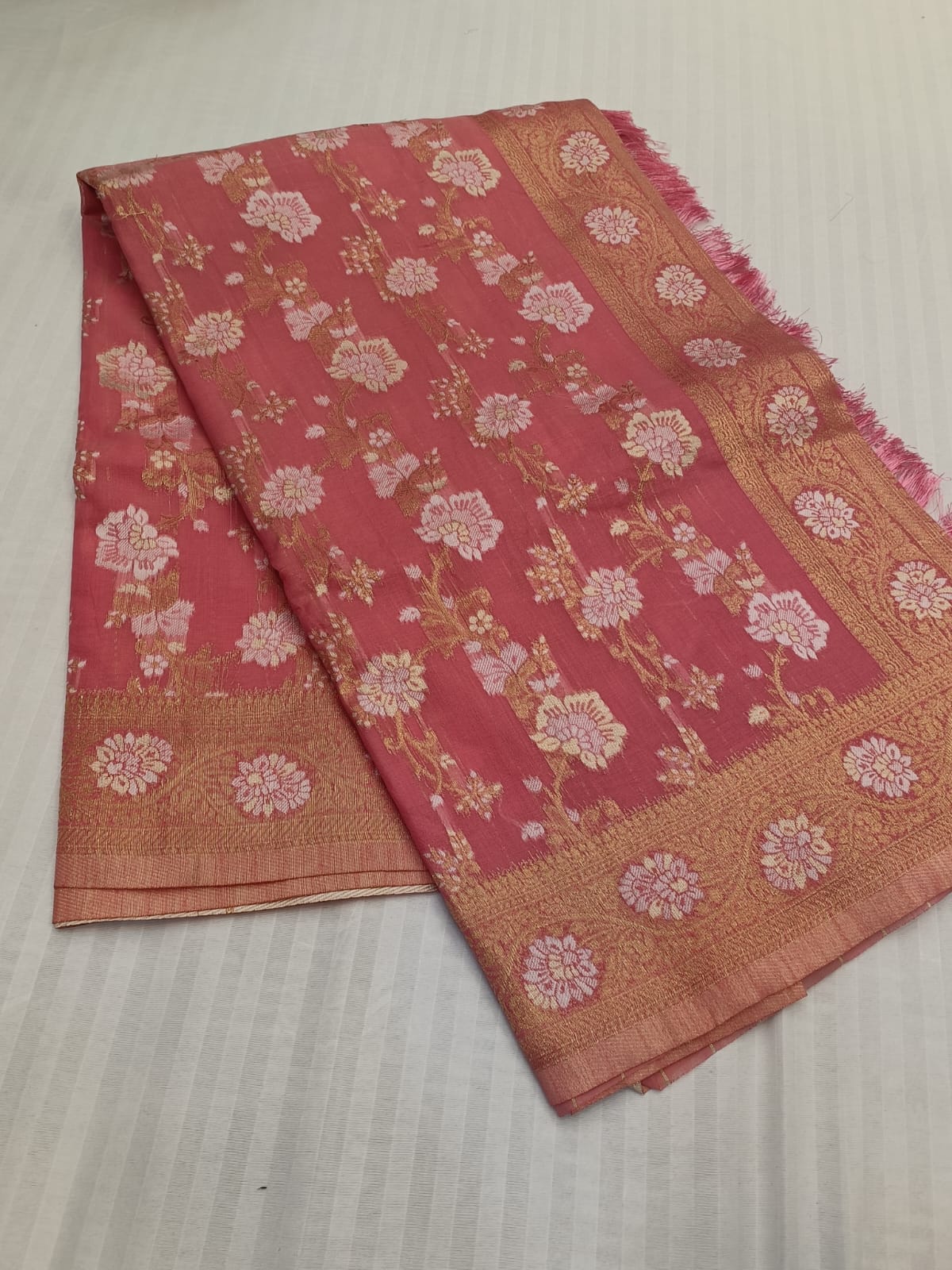 Pink-Floral Zari -Semi Silk Saree