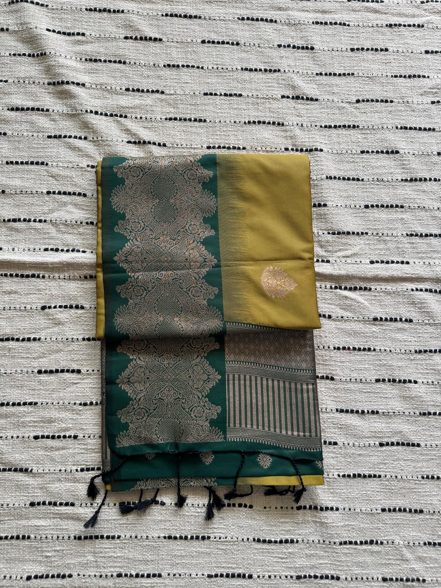 Mustard Gold n Emerald Green-Zari Woven-Kanchivaram Semi Silk Saree