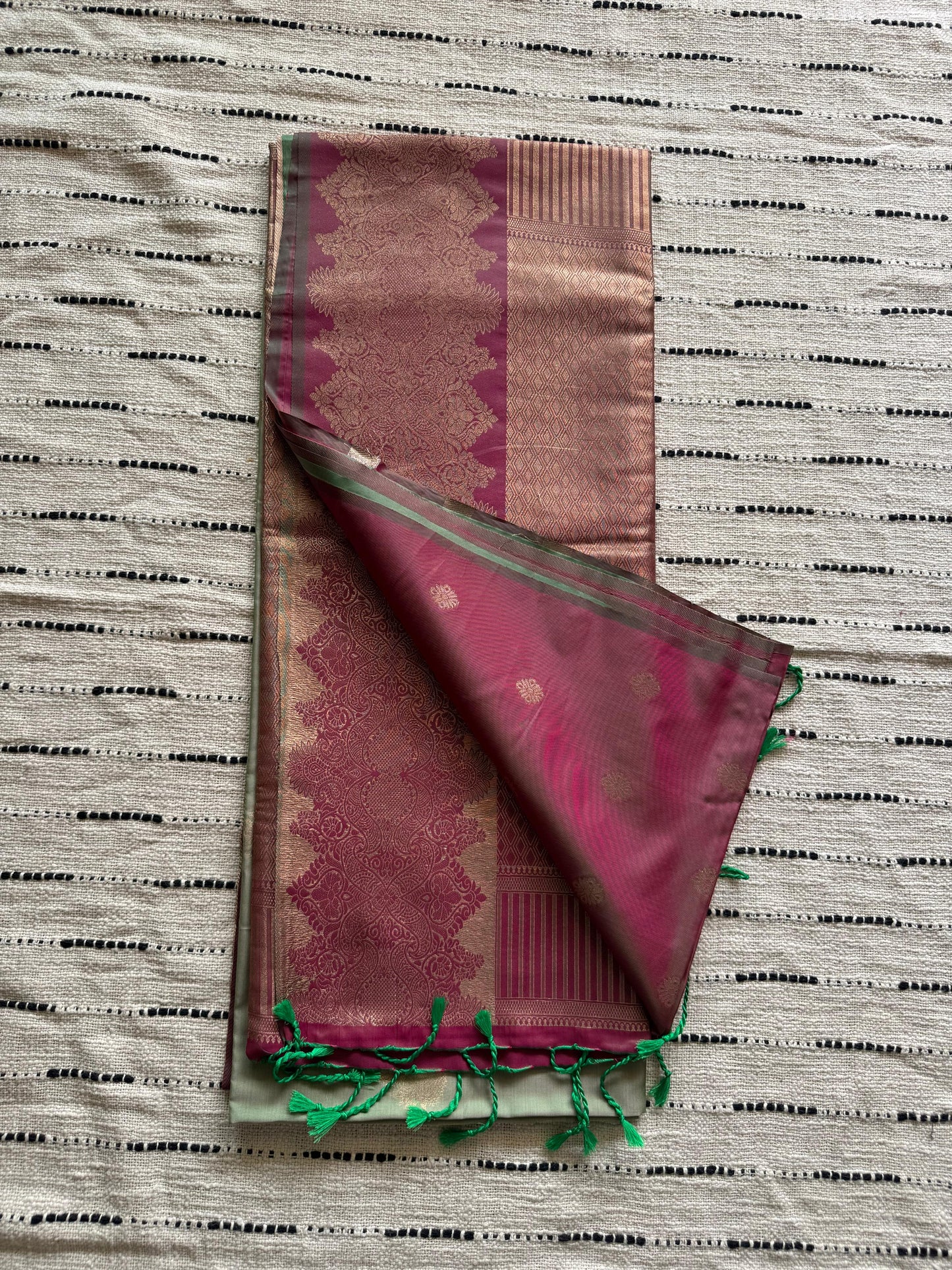 Sage Grey & Magenta Pink-Zari Woven-Kanchivaram Semi Silk Saree