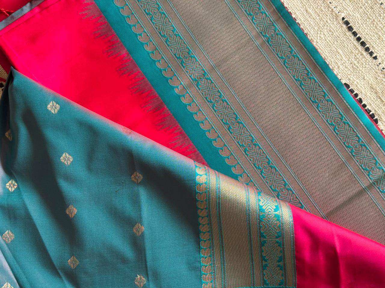 Red n Rama Green-Woven Zari-Kanchivaram Soft Silk Saree
