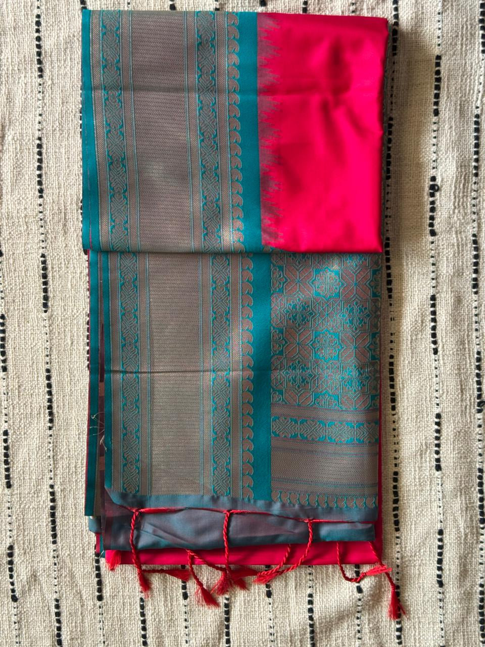 Red n Rama Green-Woven Zari-Kanchivaram Soft Silk Saree