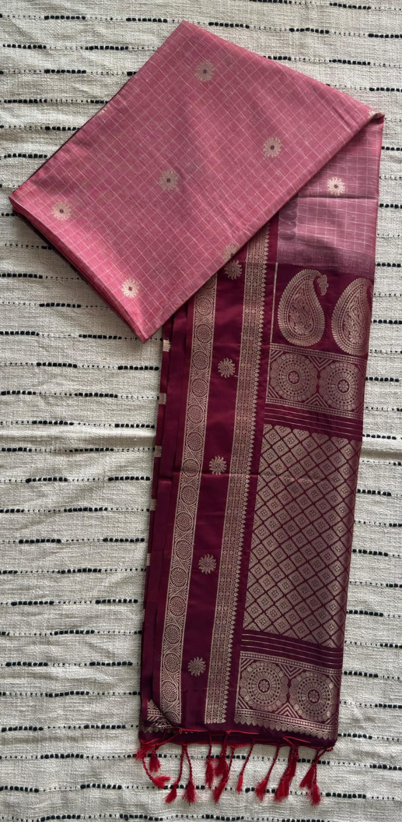 Pink n Maroon-Bit Design-Kanchipuram Soft Silk Saree
