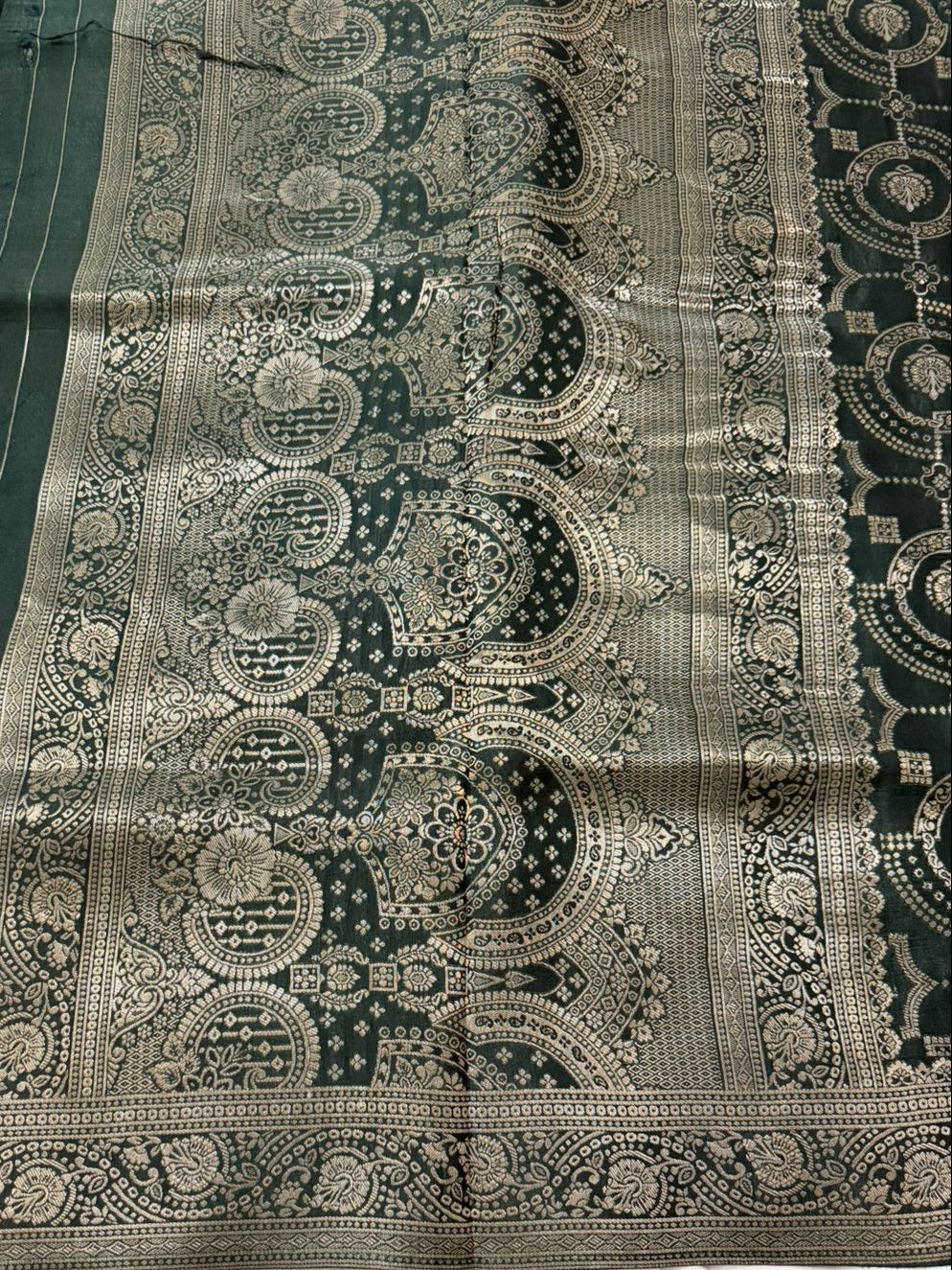 Dark Green-Banarasi Crepe Silk Saree