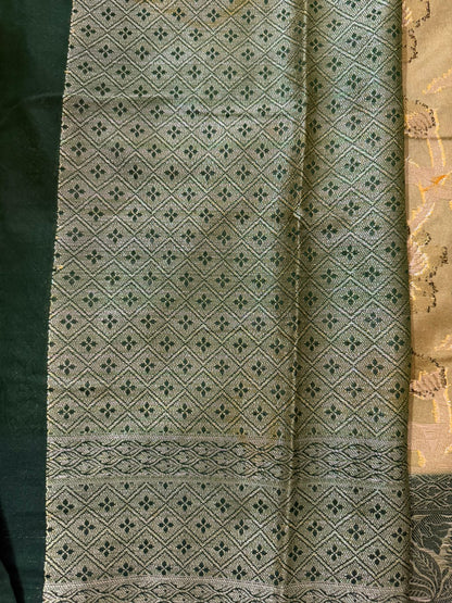 Seaweed Green n Dark Green-Floral Pattern-Banarasi Crepe Silk Saree